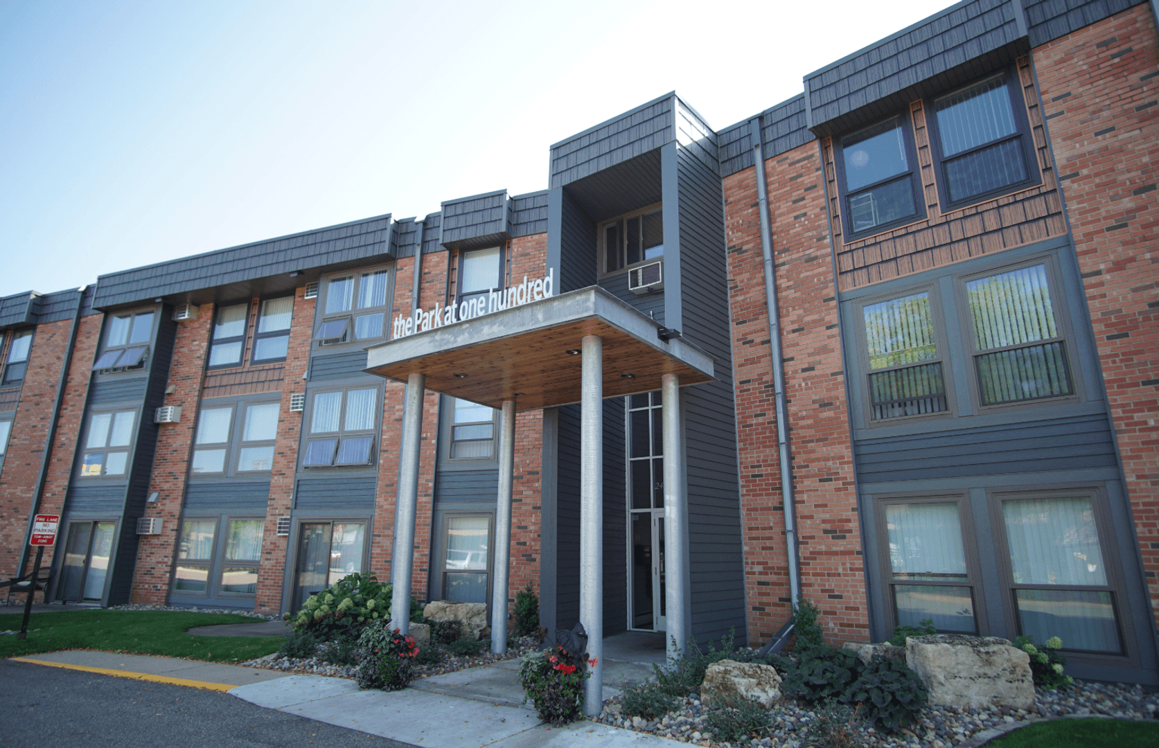Saint Louis Park Apartment: 2480 MN-100