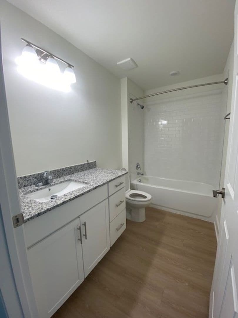 Fort Myers Apartment: 16520-16538 San Carlos Blvd