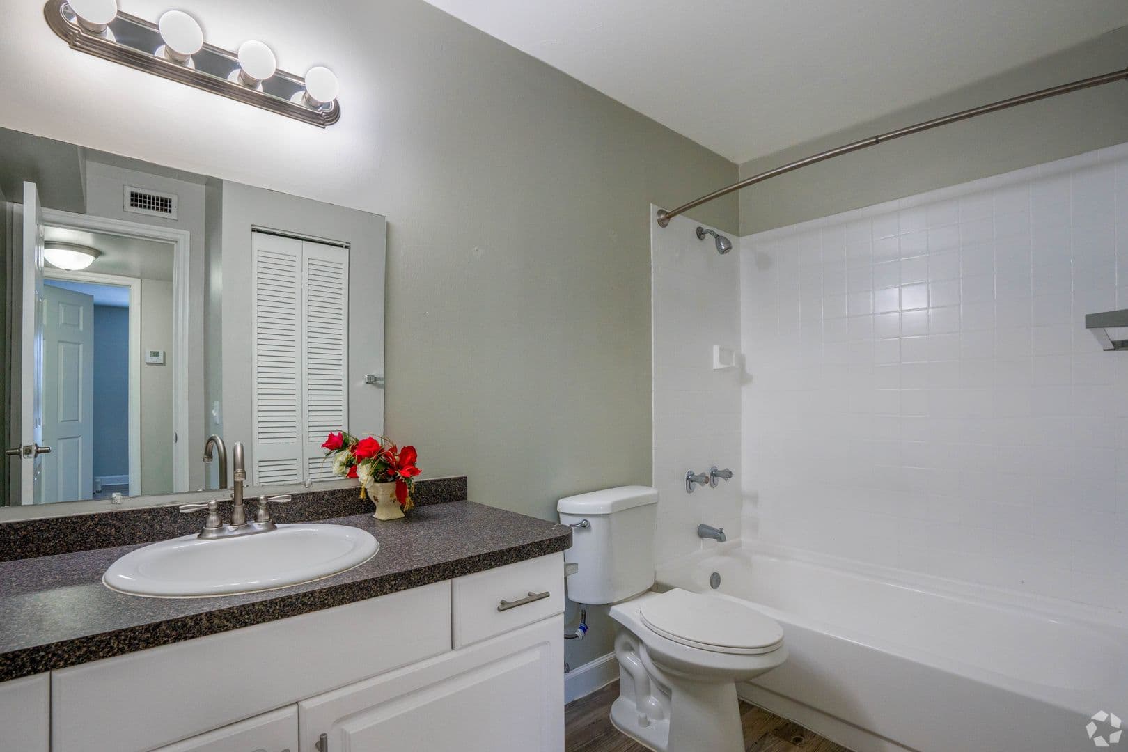 Fort Myers Apartment: 7334-7371 Pinnacle Pines Drive