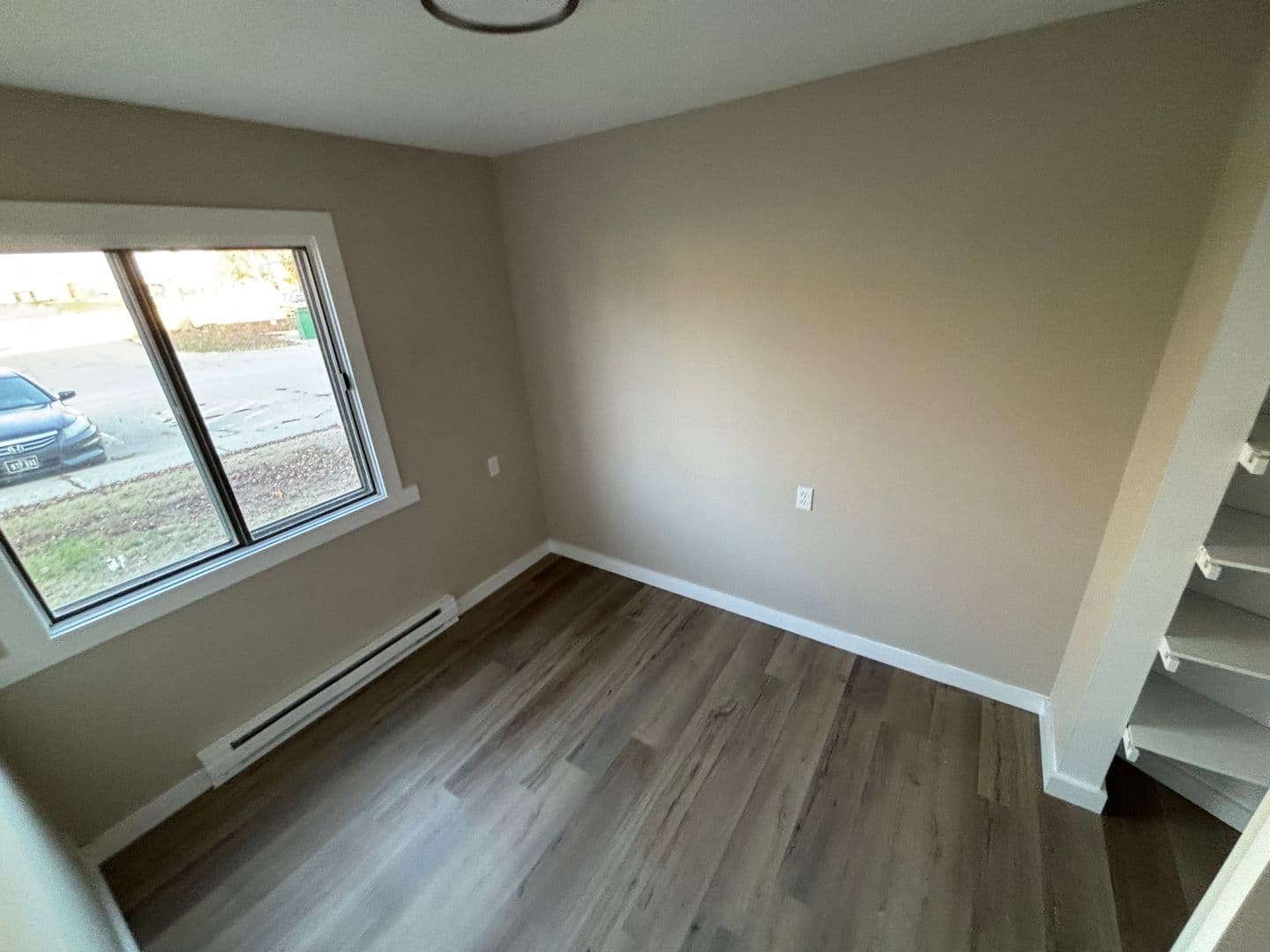 Carroll Apartment: 520 E 18th St
