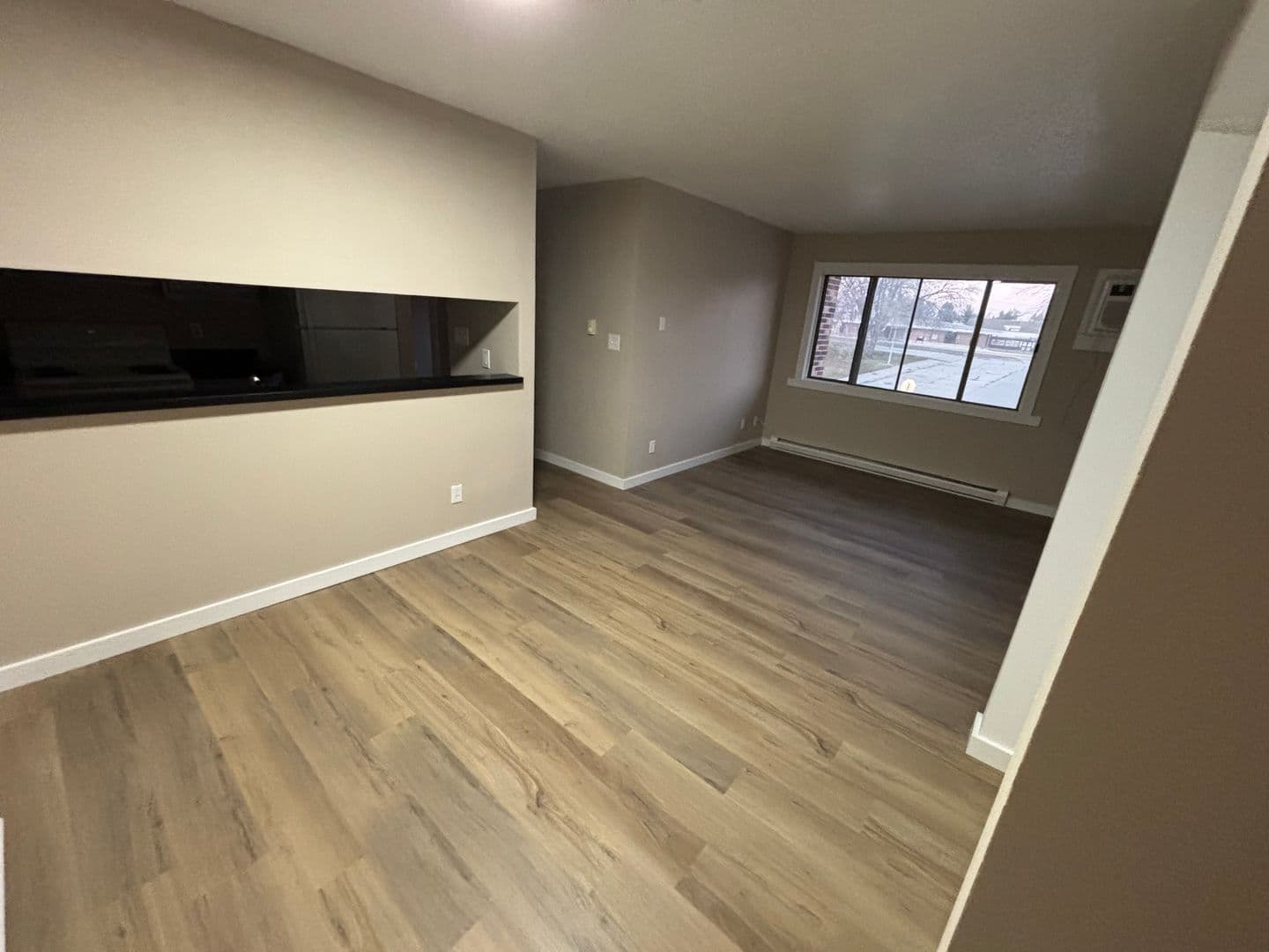 Carroll Apartment: 520 E 18th St