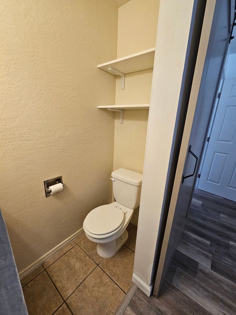 Medford House: 1122 W 11th Street