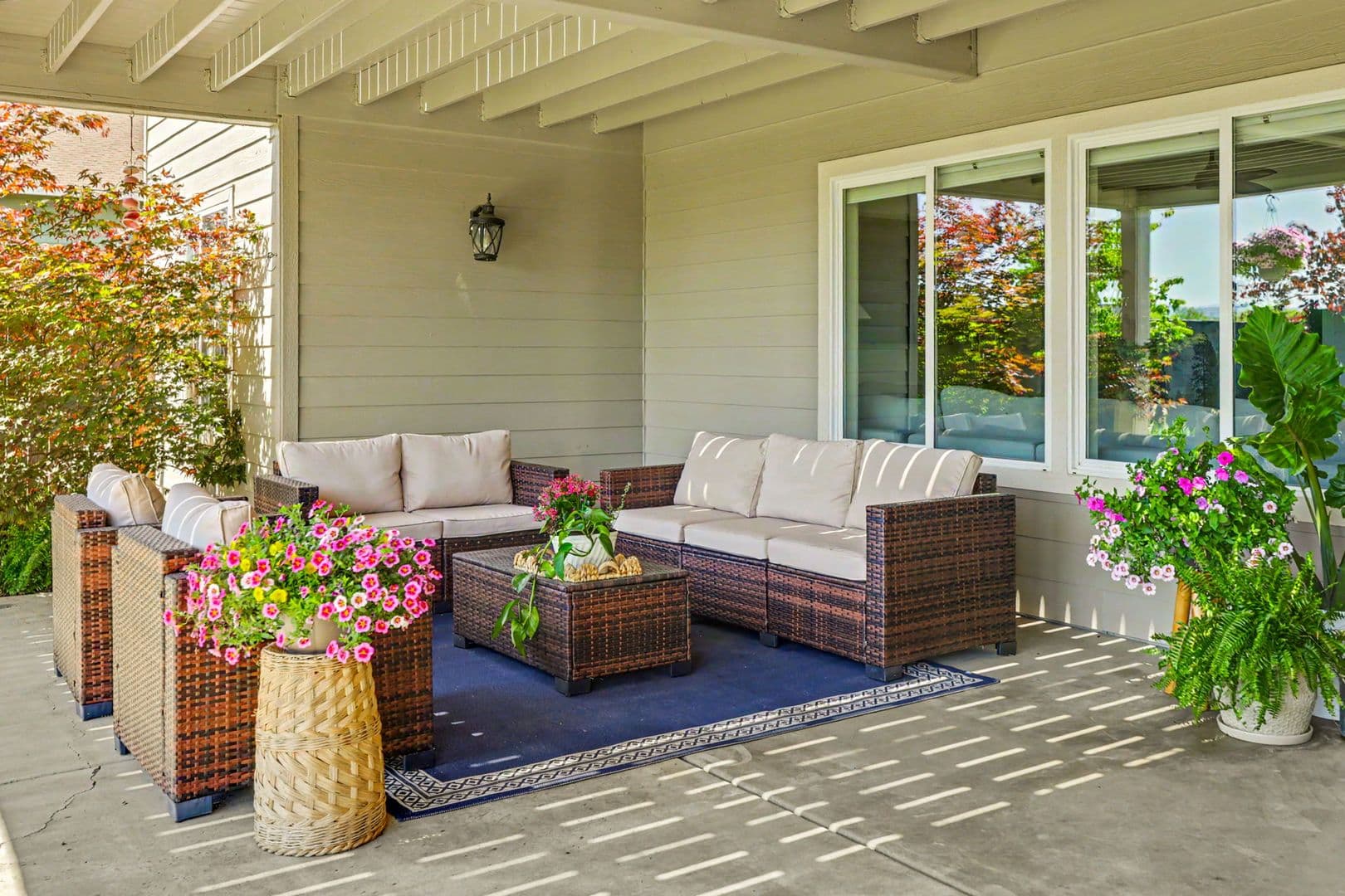 Medford House: 4432 Vista Pointe Drive