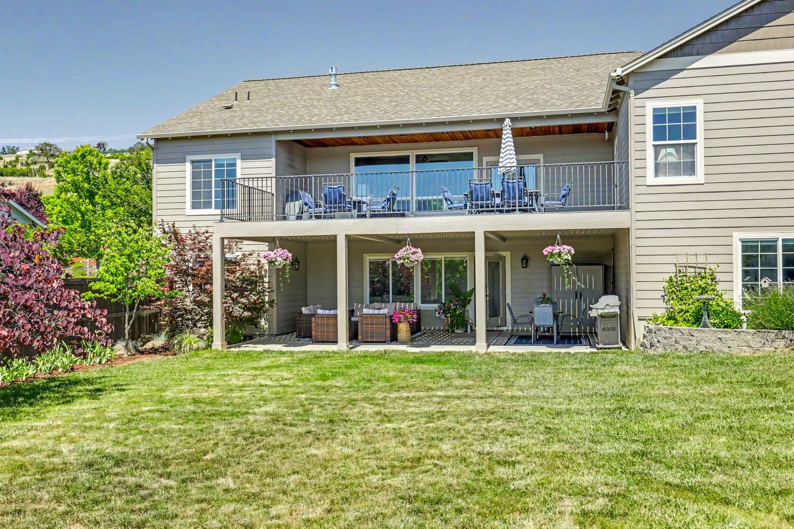Medford House: 4432 Vista Pointe Drive