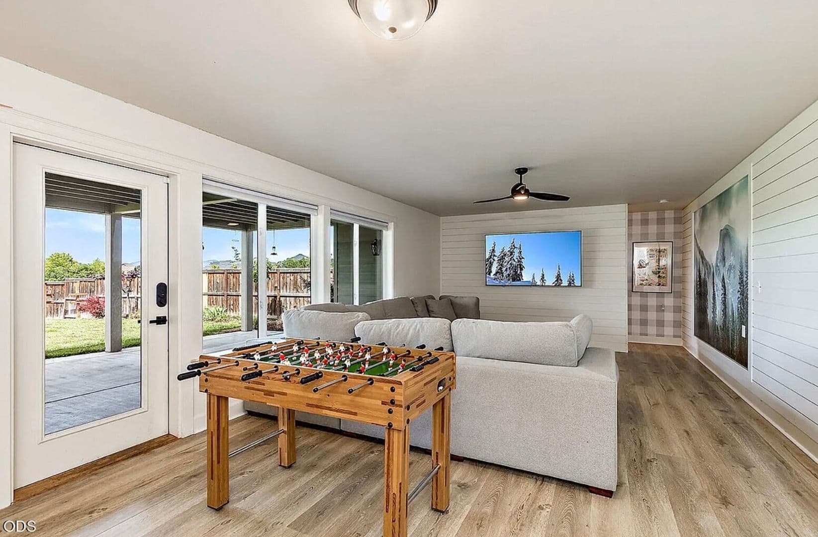 Medford House: 4432 Vista Pointe Drive
