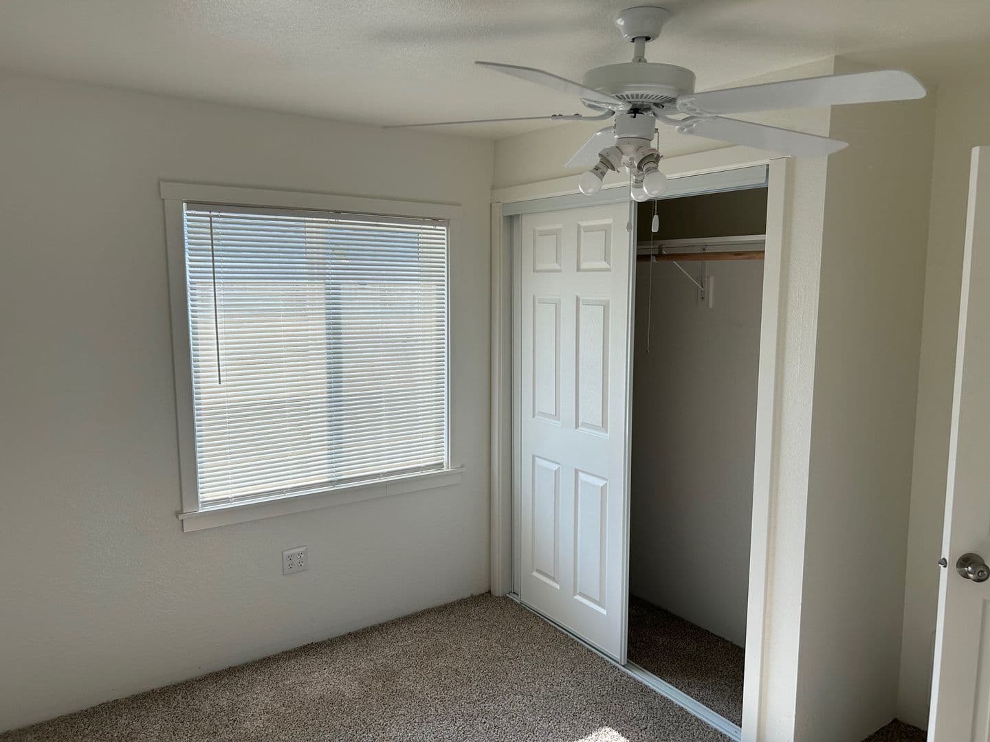 Klamath Falls House: 2333 White Avenue
