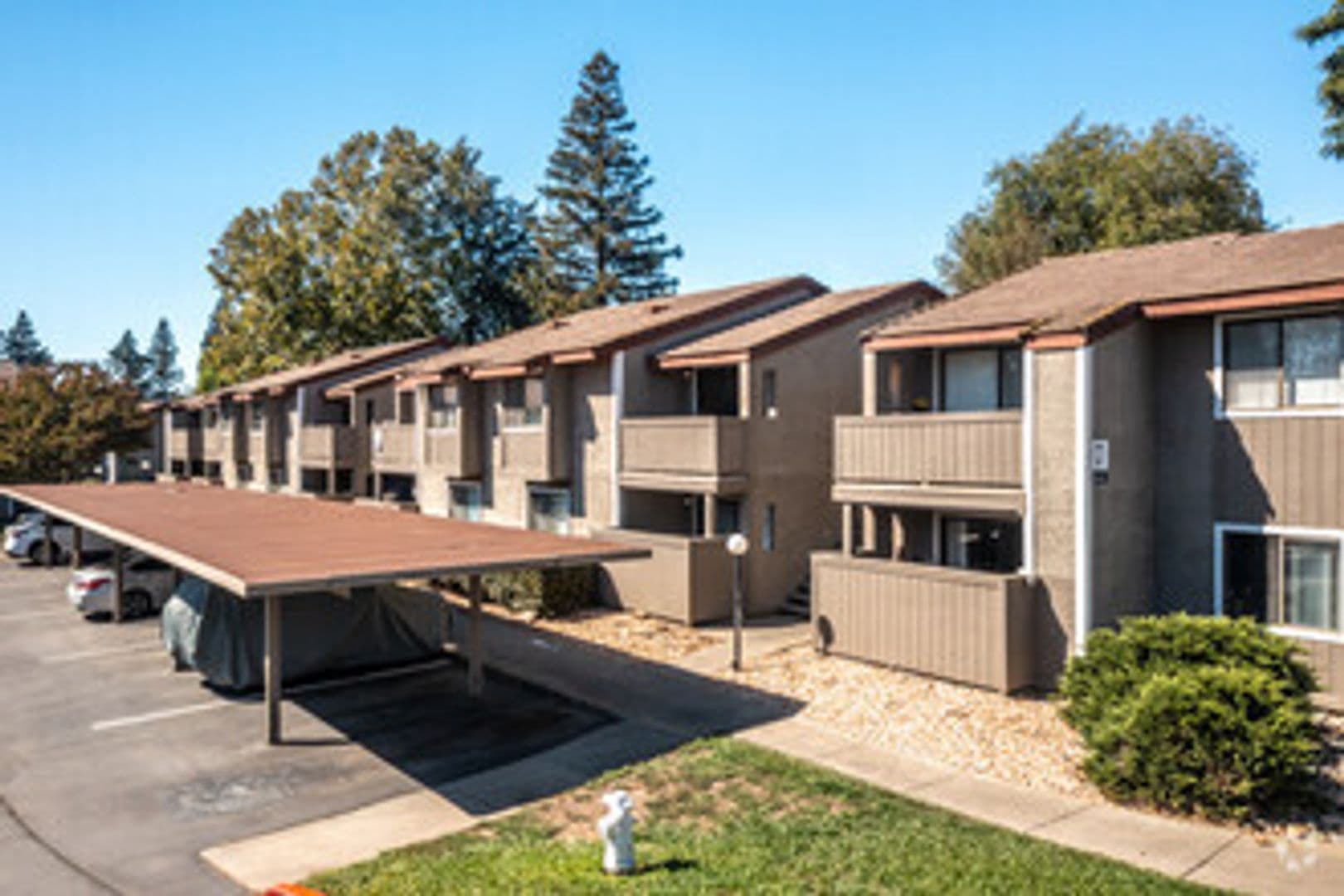 Sacramento Apartment: 8550 Florin Road