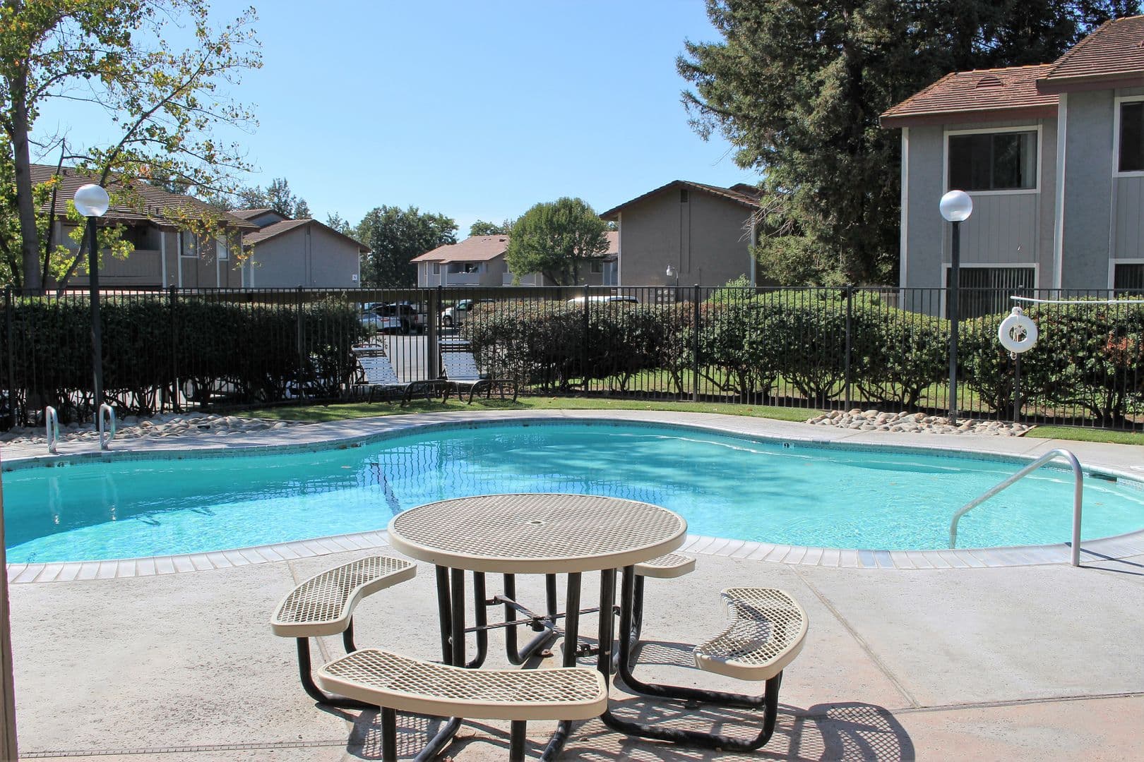 Sacramento Apartment: 8550 Florin Road