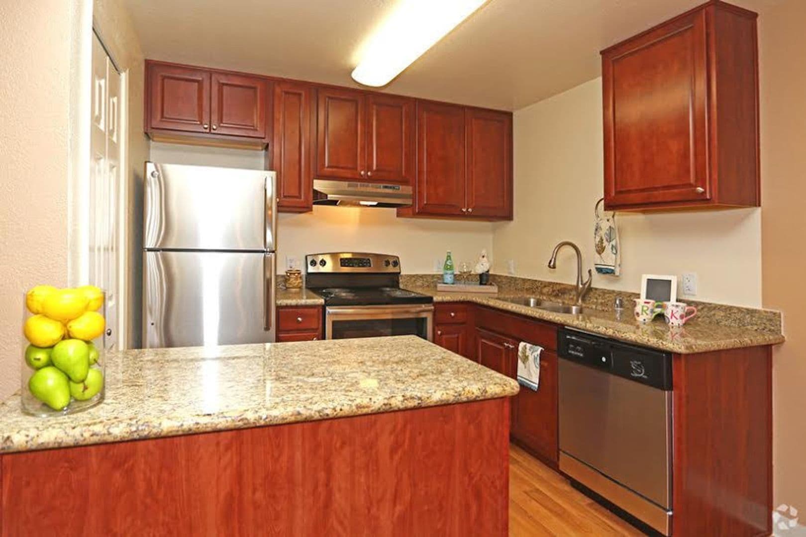 Sacramento Apartment: 5341 Walnut Ave