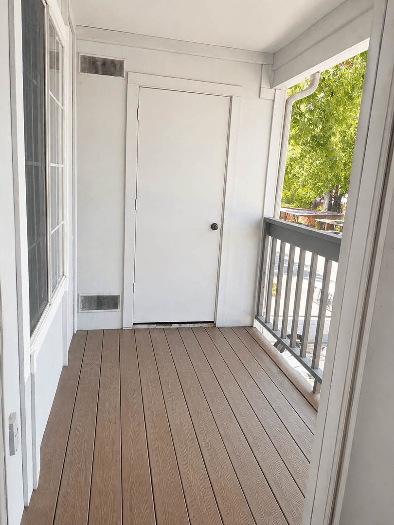 Sacramento Apartment: 5341 Walnut Ave