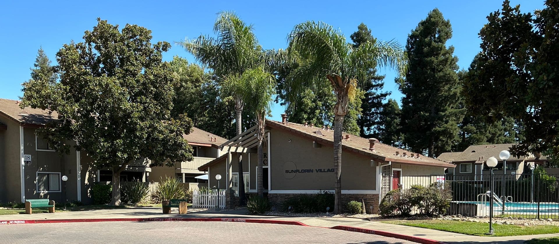 Sacramento Apartment: 8550 Florin Road