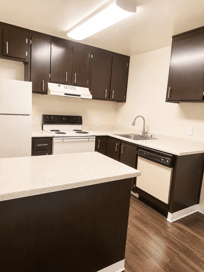 Sacramento Apartment: 5341 Walnut Ave
