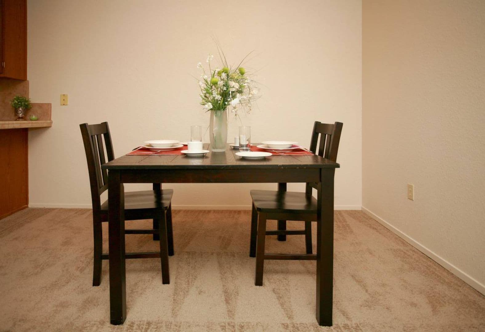 Carmichael Apartment: 5324 Marconi Ave. - 49