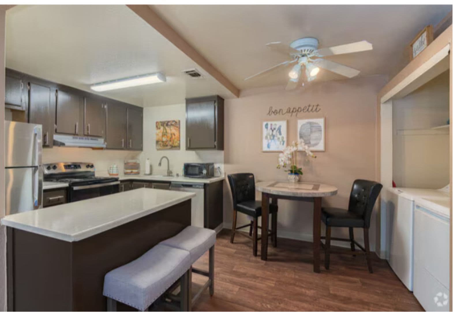 Sacramento Apartment: 5341 Walnut Ave