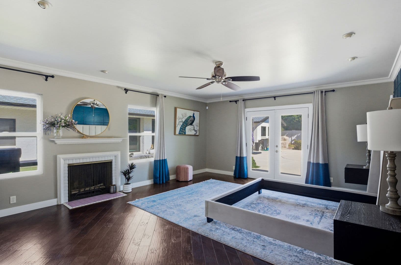 Phoenix House: 2939 North Manor Drive