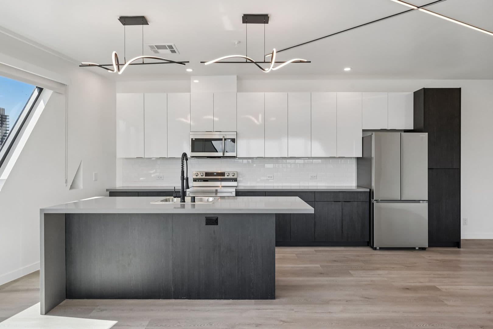 Phoenix Apartment: 1030 North 1st Street