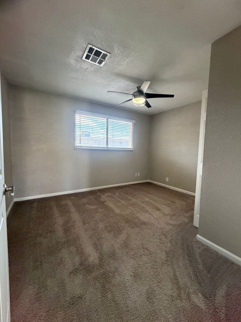Phoenix Apartment: 4332 North 21st Street