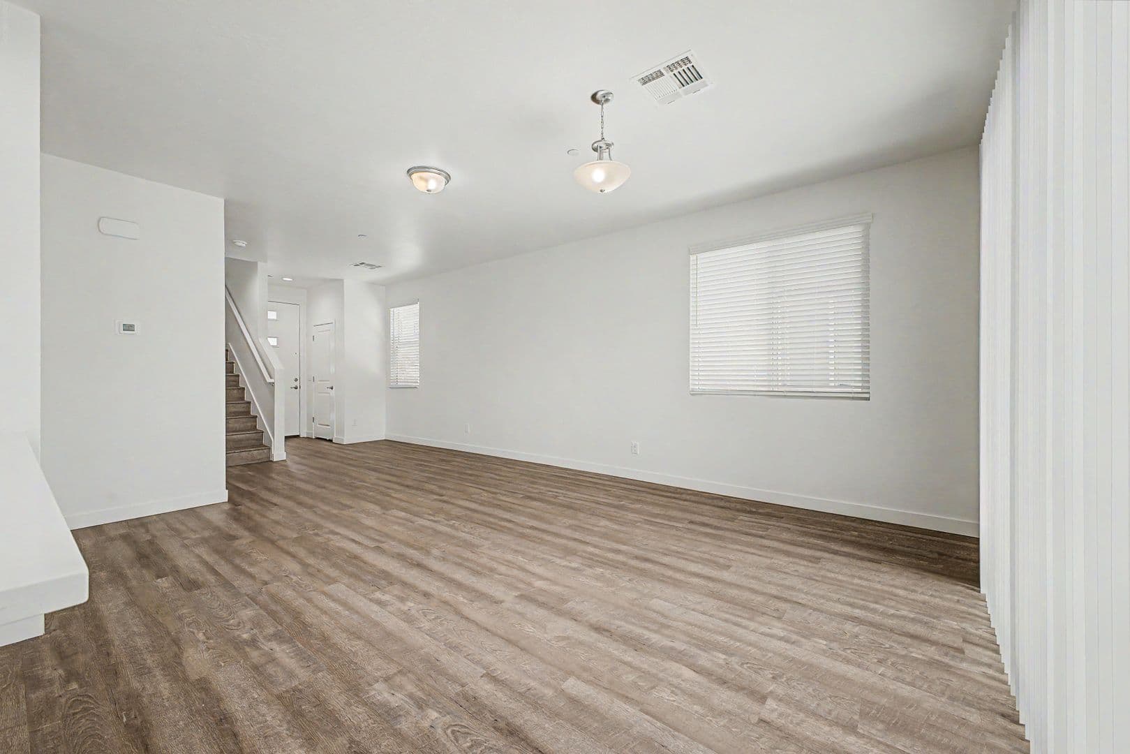 Phoenix Apartment: 8350 South Central Avenue