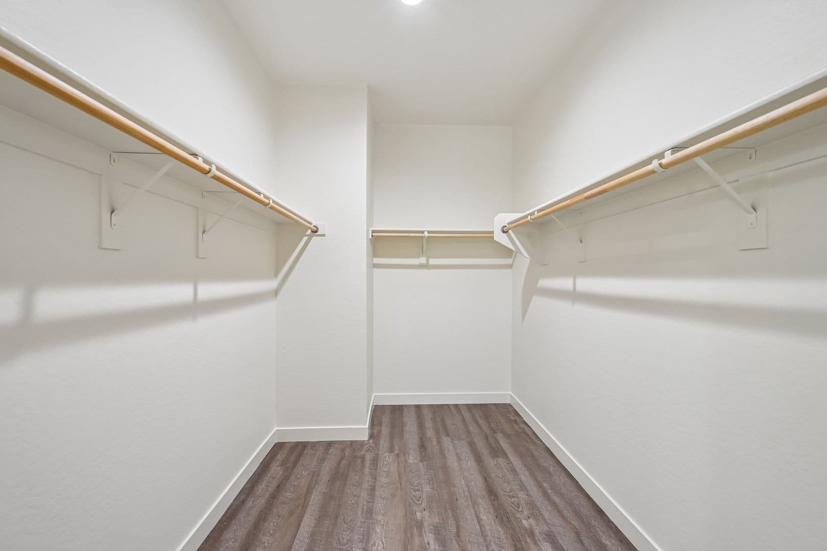 Phoenix Apartment: 828 East Apollo Road