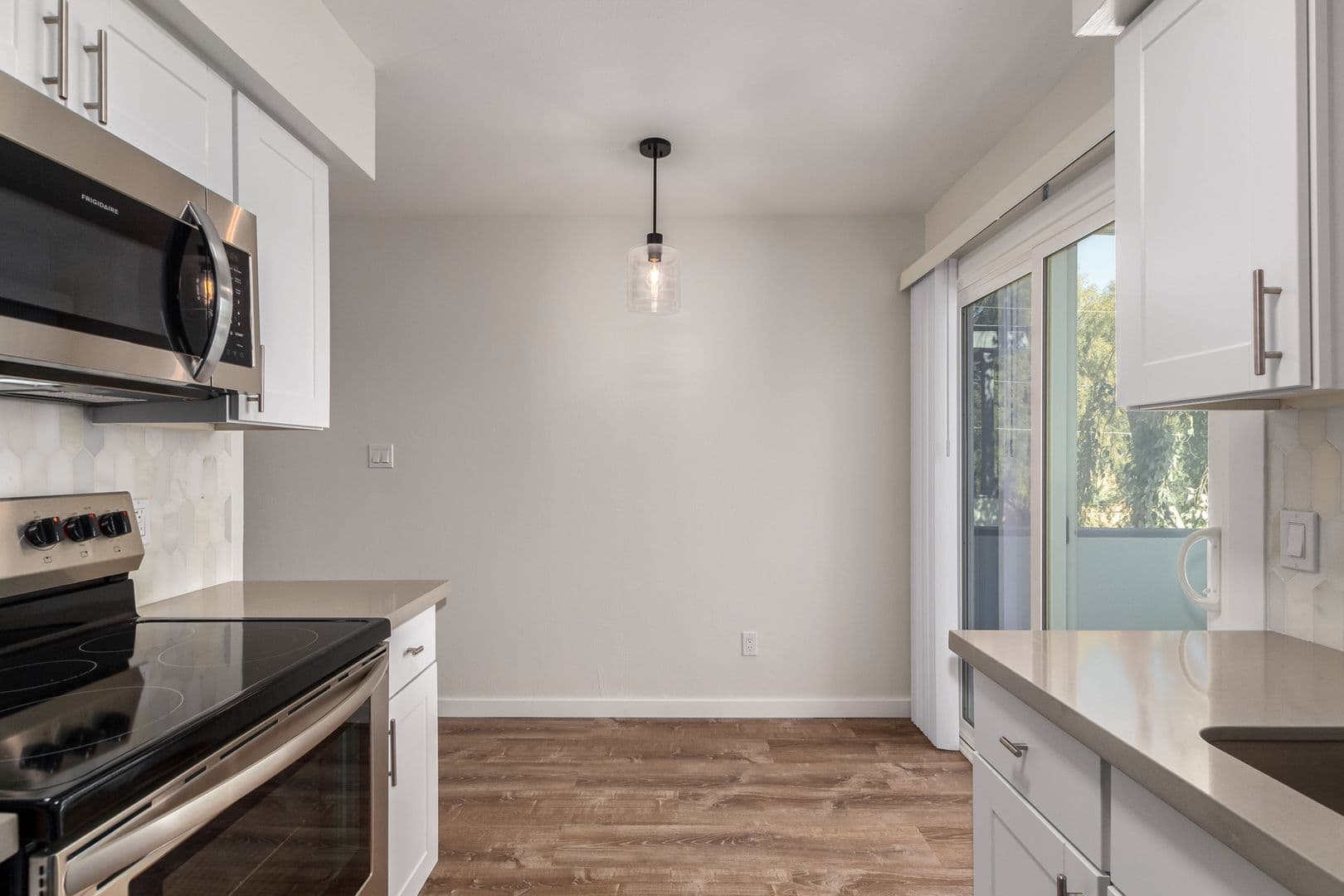 Scottsdale, Apartment: 7602 E Polk St