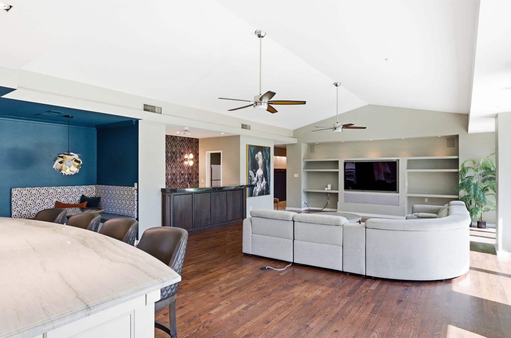 Phoenix House: 2939 North Manor Drive
