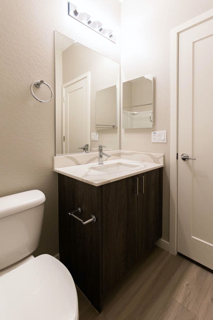Phoenix Apartment: 2335 E Utopia Rd
