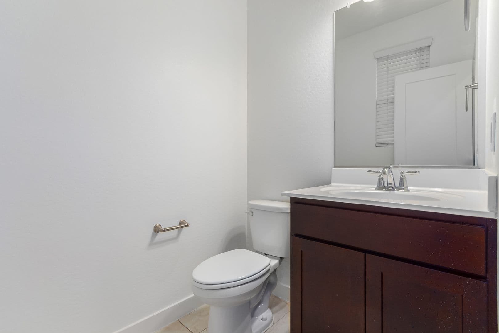 Mesa Townhome: 2359 S Wycliff Cir