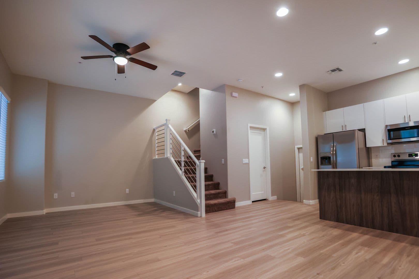 Phoenix Apartment: 2335 E Utopia Rd
