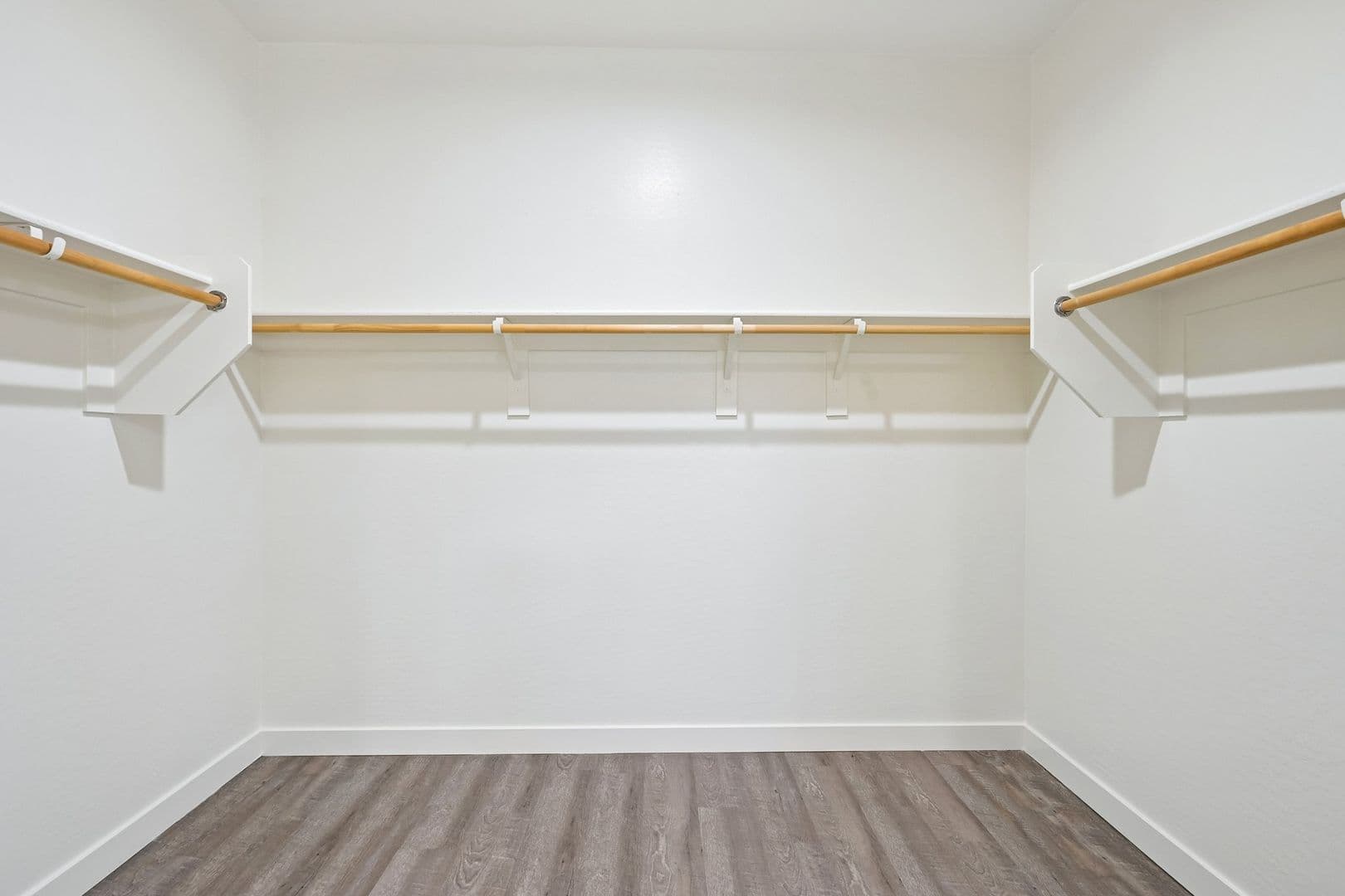 Phoenix Apartment: 828 East Apollo Road