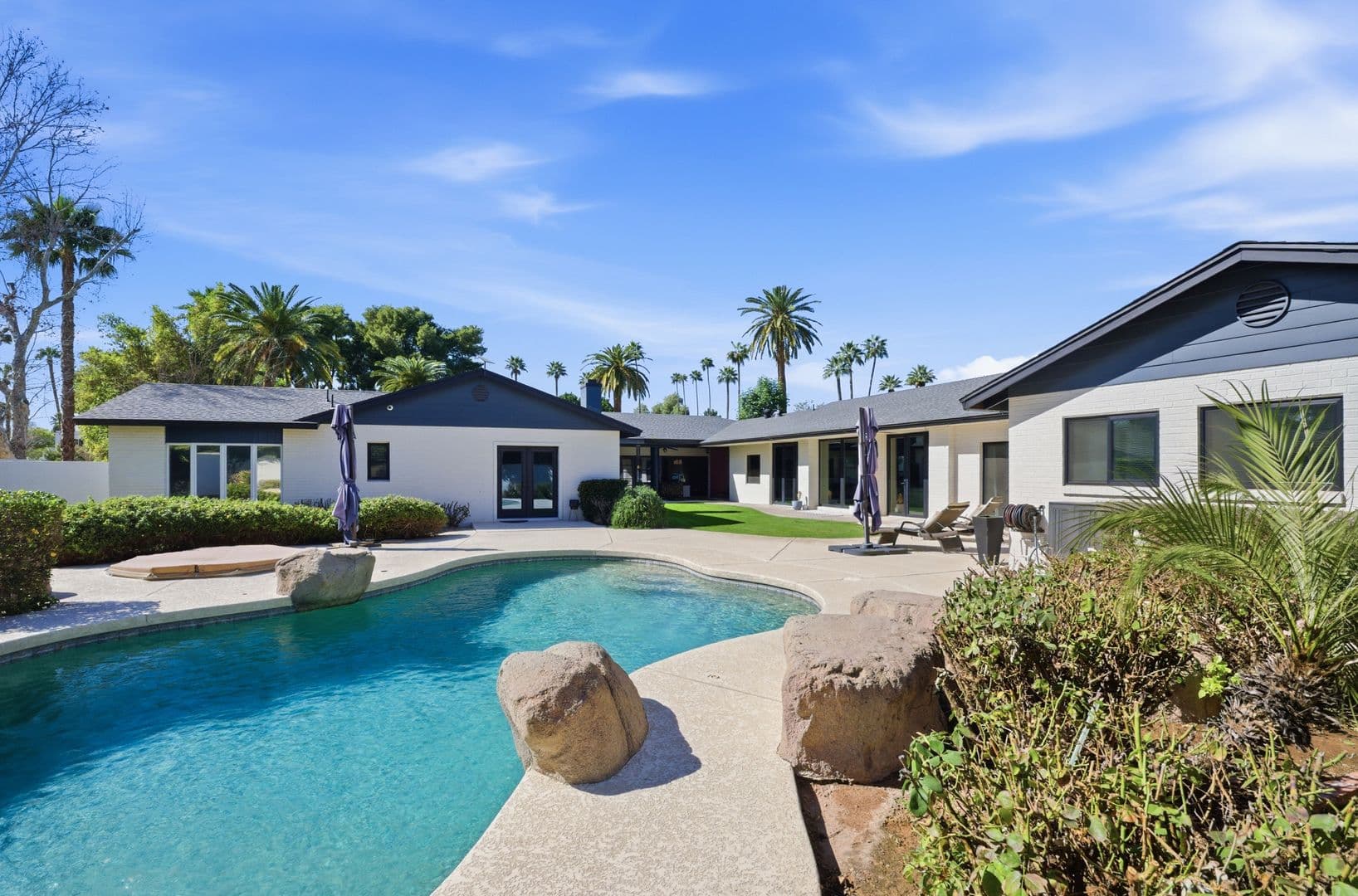 Phoenix House: 2939 North Manor Drive