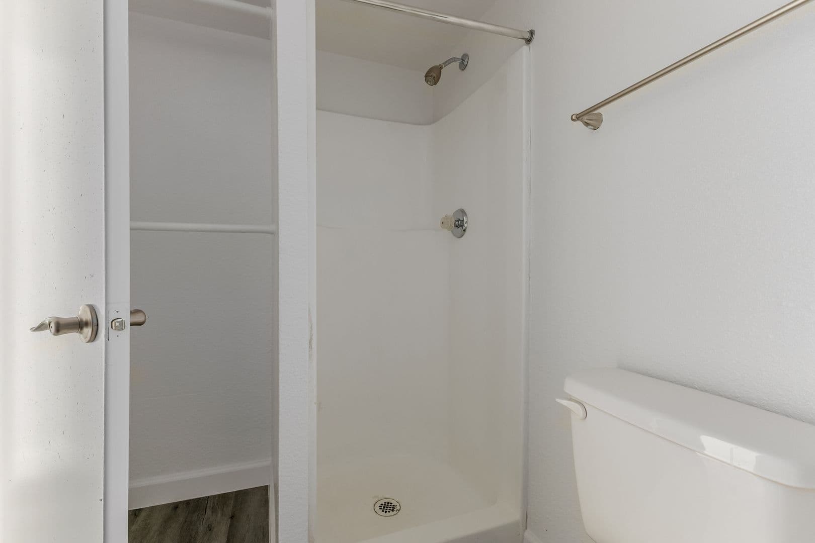 Phoenix Apartment: 27 E Corona Ave