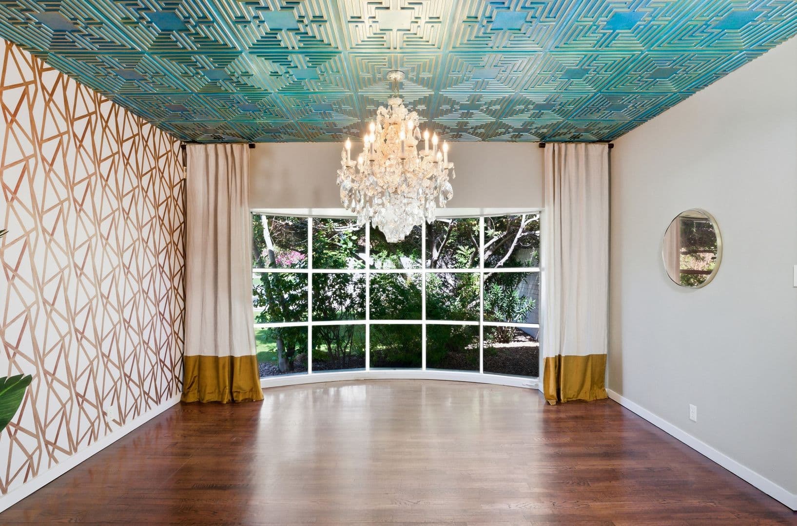 Phoenix House: 2939 North Manor Drive