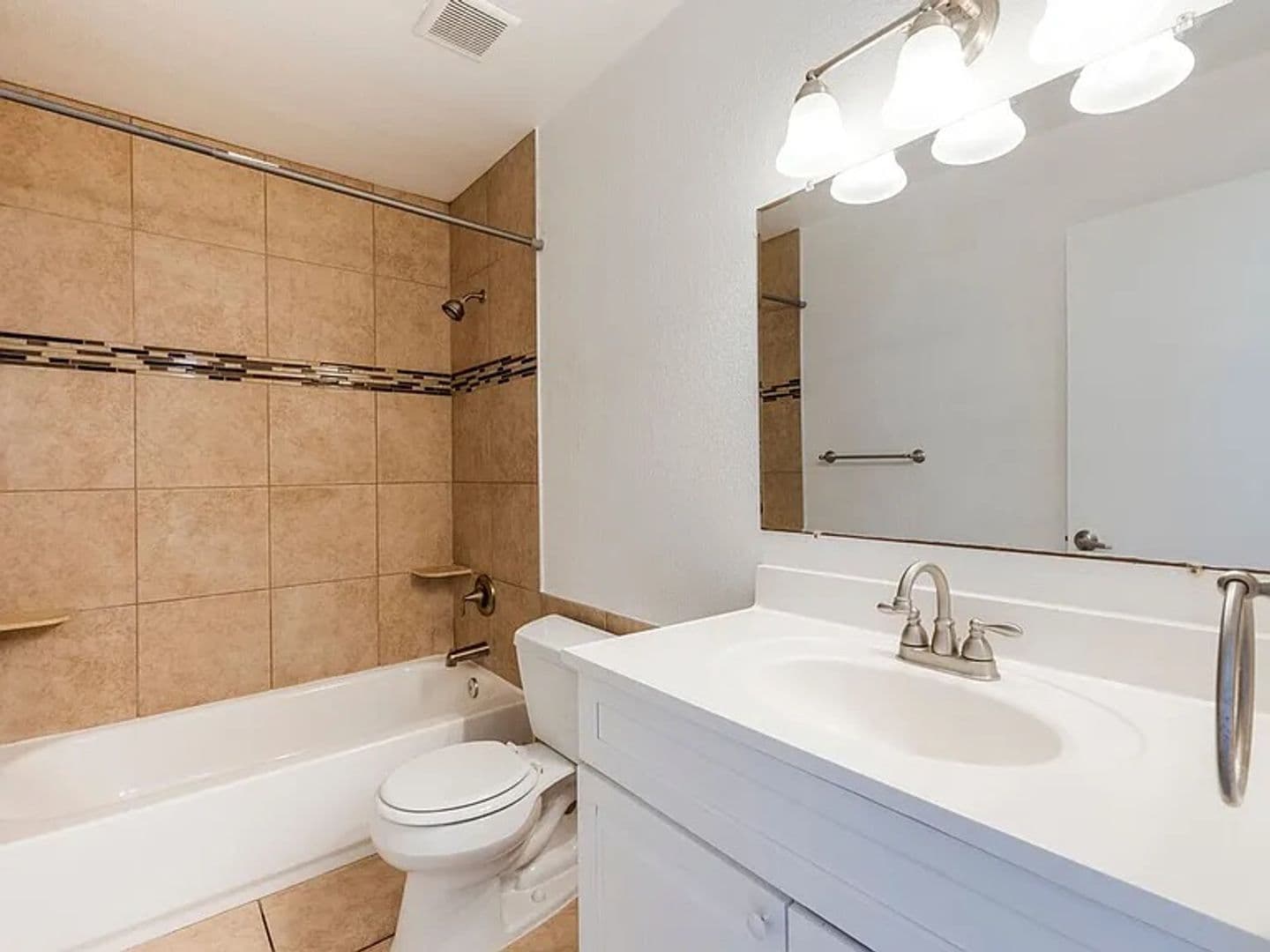 Mesa Apartment: 707-731 West 1st Avenue
