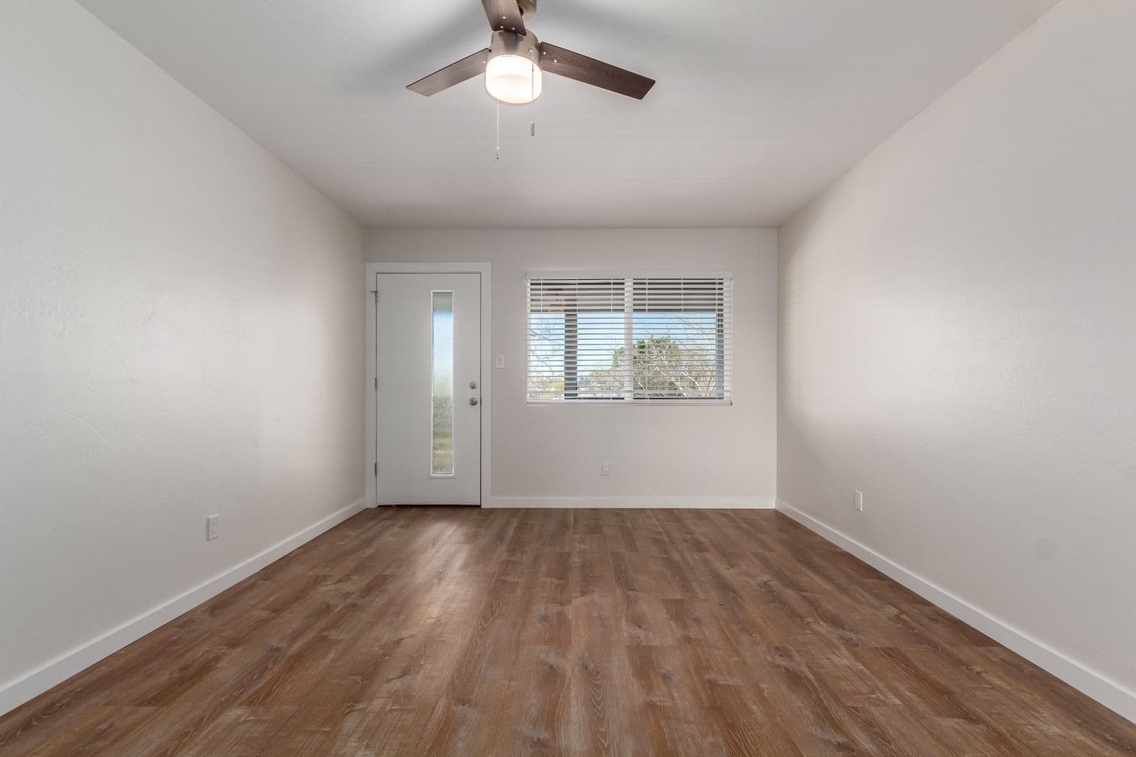 Scottsdale, Apartment: 7602 E Polk St