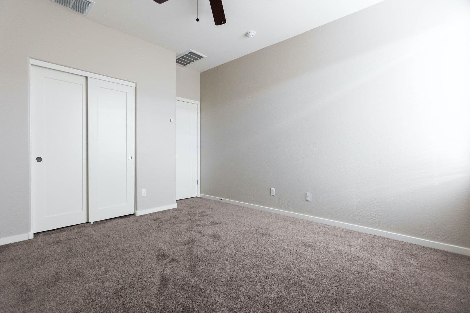 Phoenix Apartment: 2335 E Utopia Rd