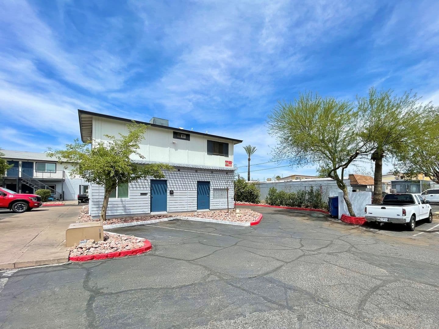 Phoenix Apartment: 3044 East Fillmore Street