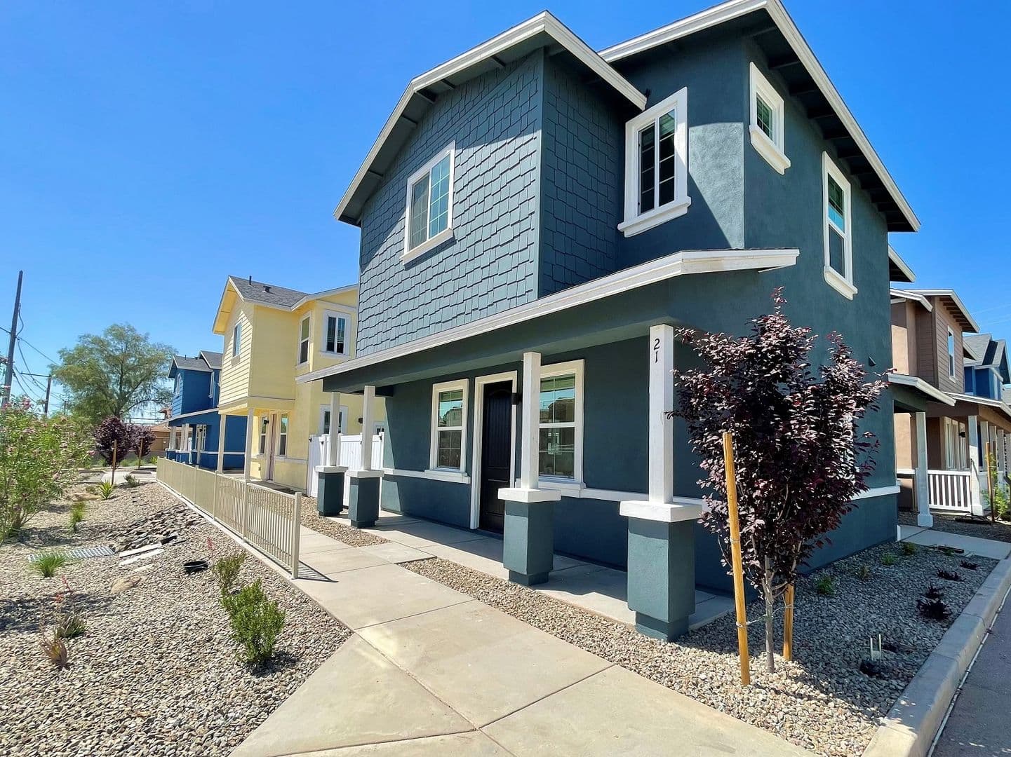 Phoenix Apartment: 814 E Roma Ave