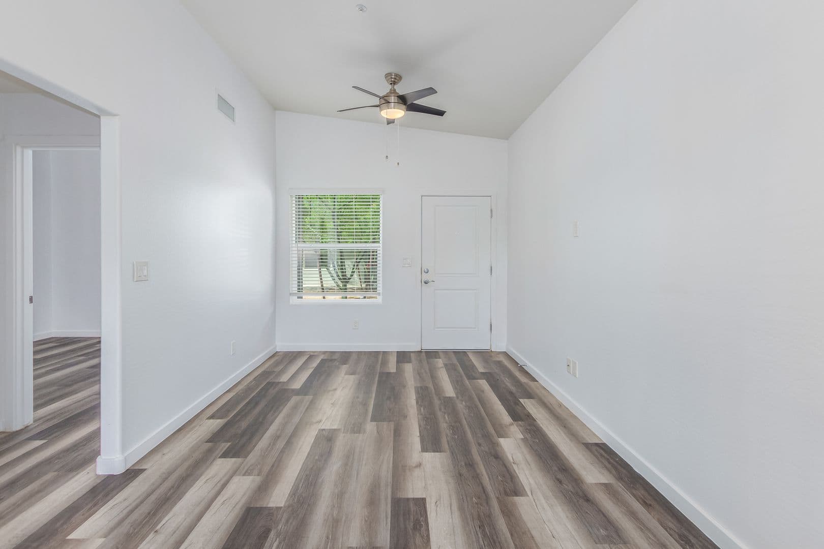Phoenix Apartment: 4238 N 17th Street