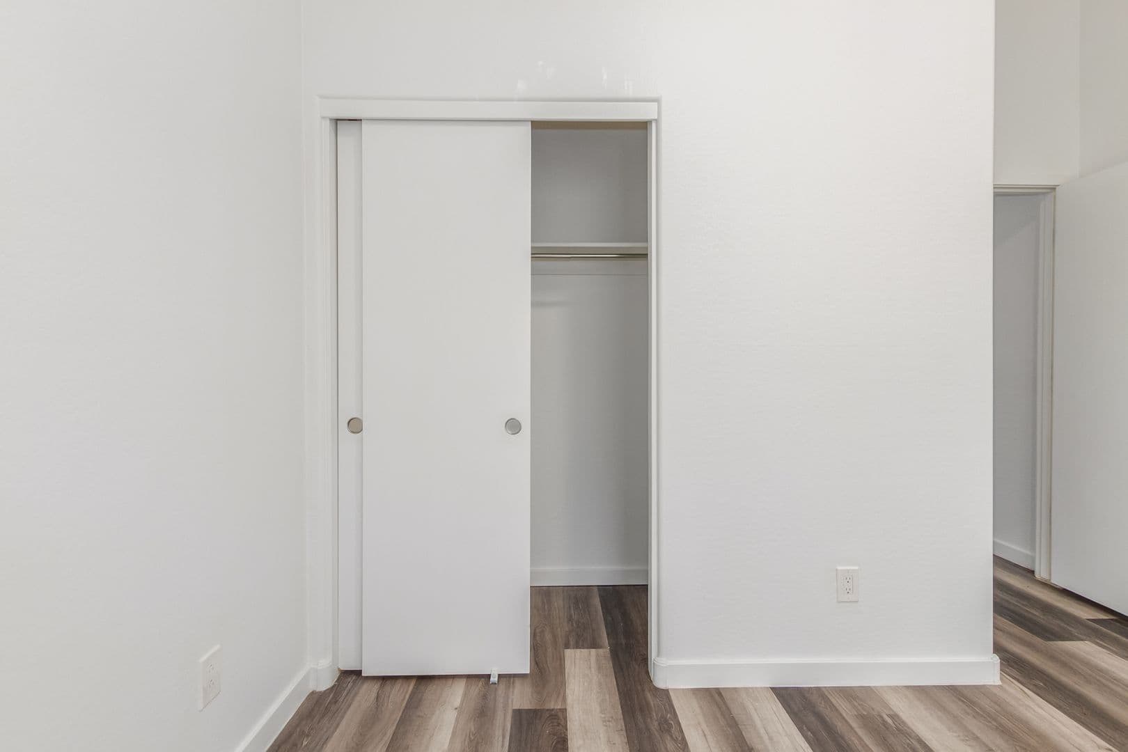 Phoenix Apartment: 4238 N 17th Street