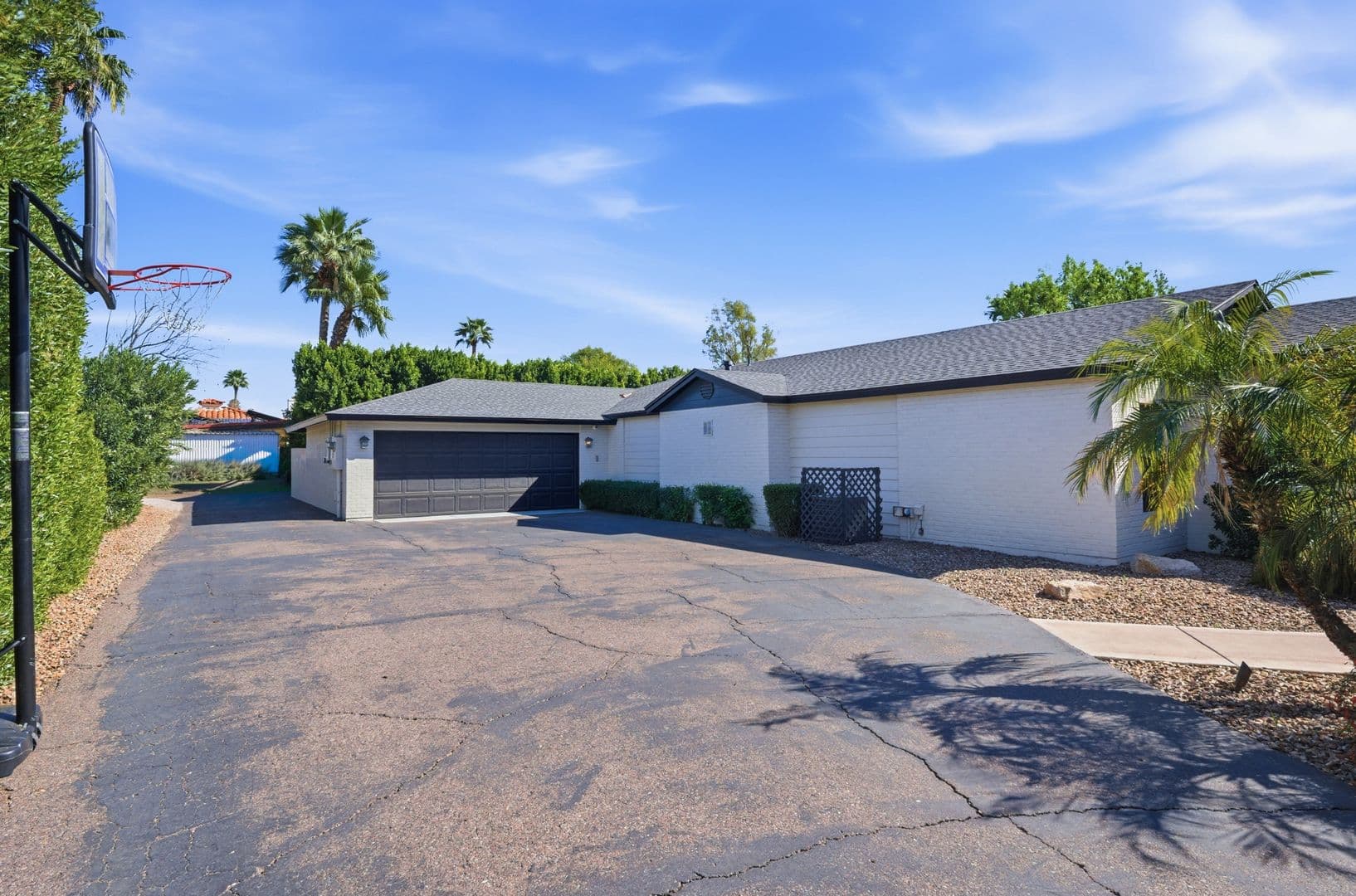 Phoenix House: 2939 North Manor Drive
