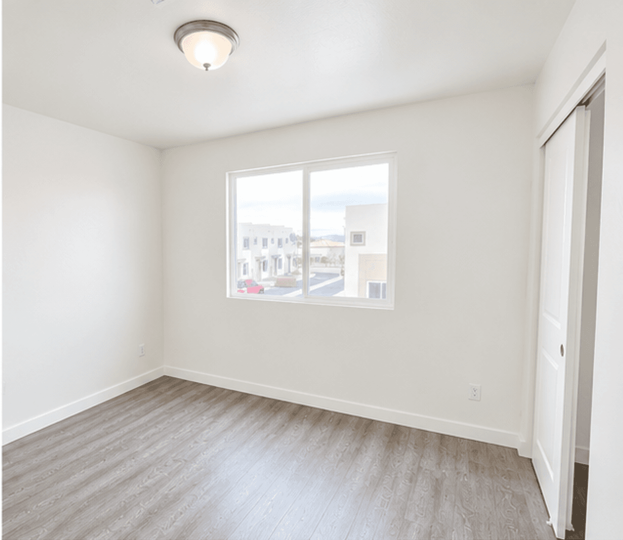 Phoenix Apartment: 8350 South Central Avenue