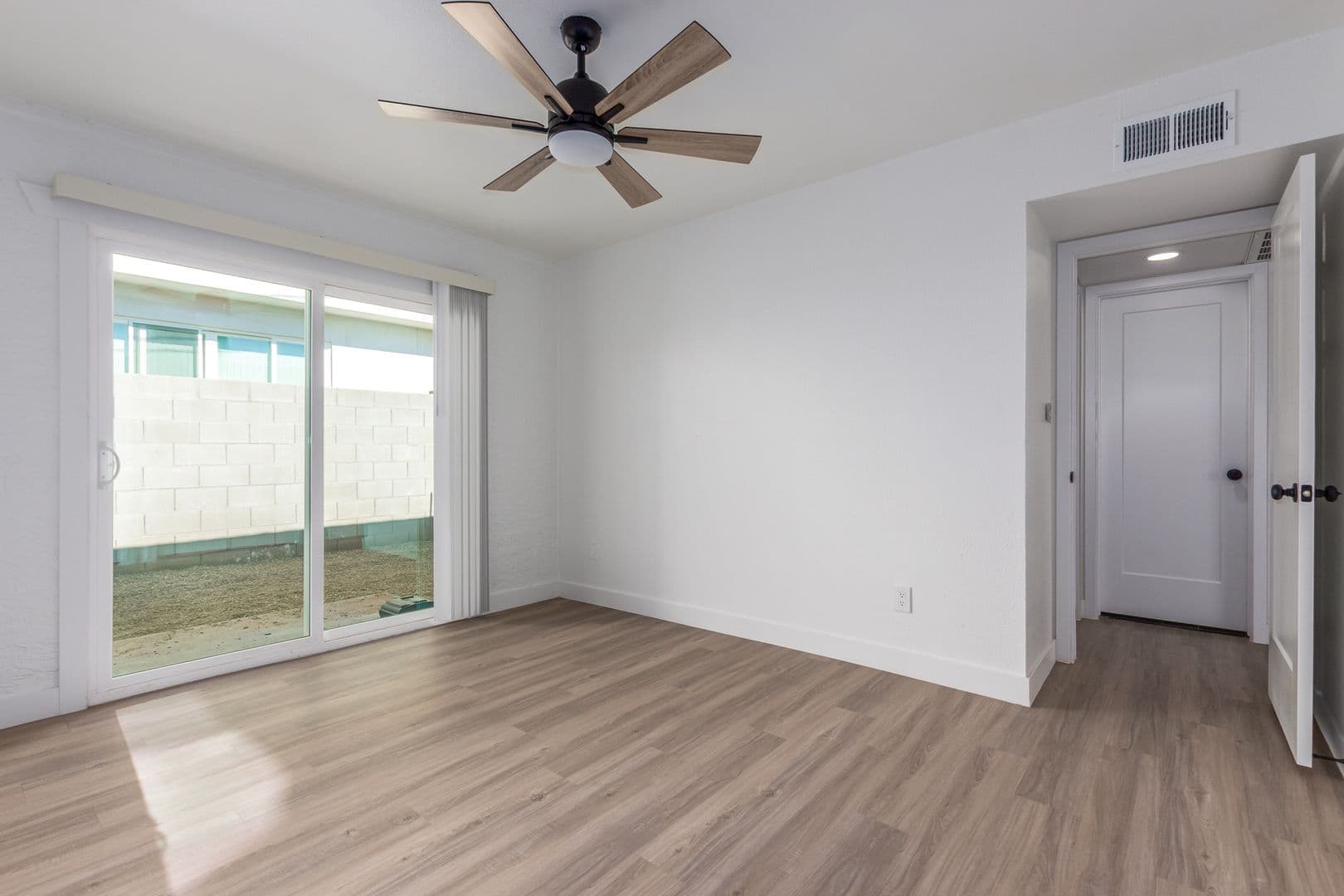 Phoenix Apartment: 4410 N 14th Street