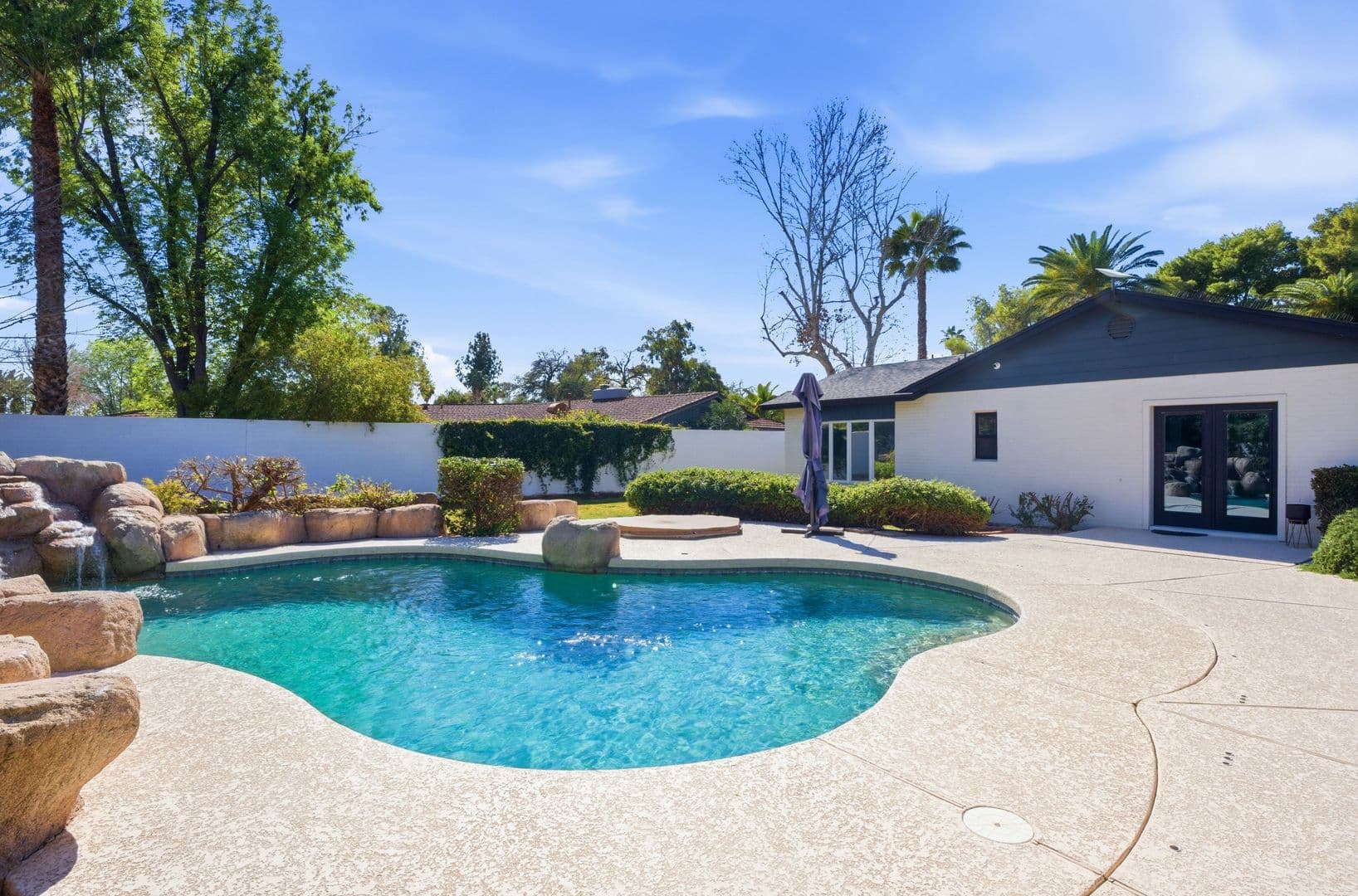 Phoenix House: 2939 North Manor Drive