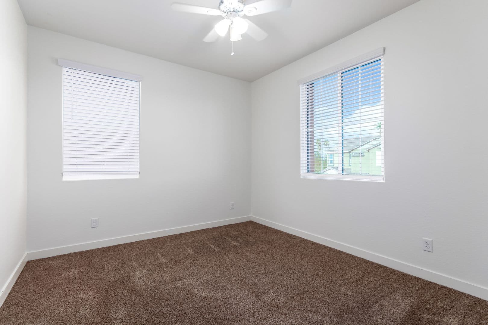 Mesa Townhome: 2359 S Wycliff Cir