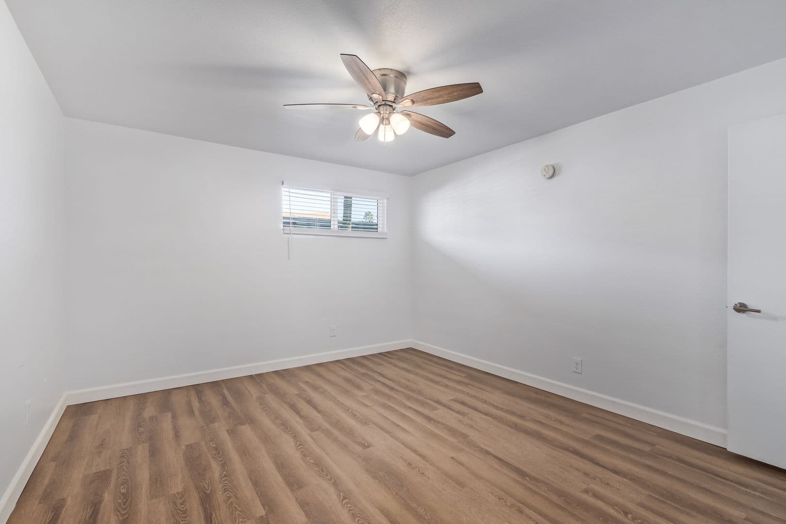 Phoenix Apartment: 2922 N 35th St