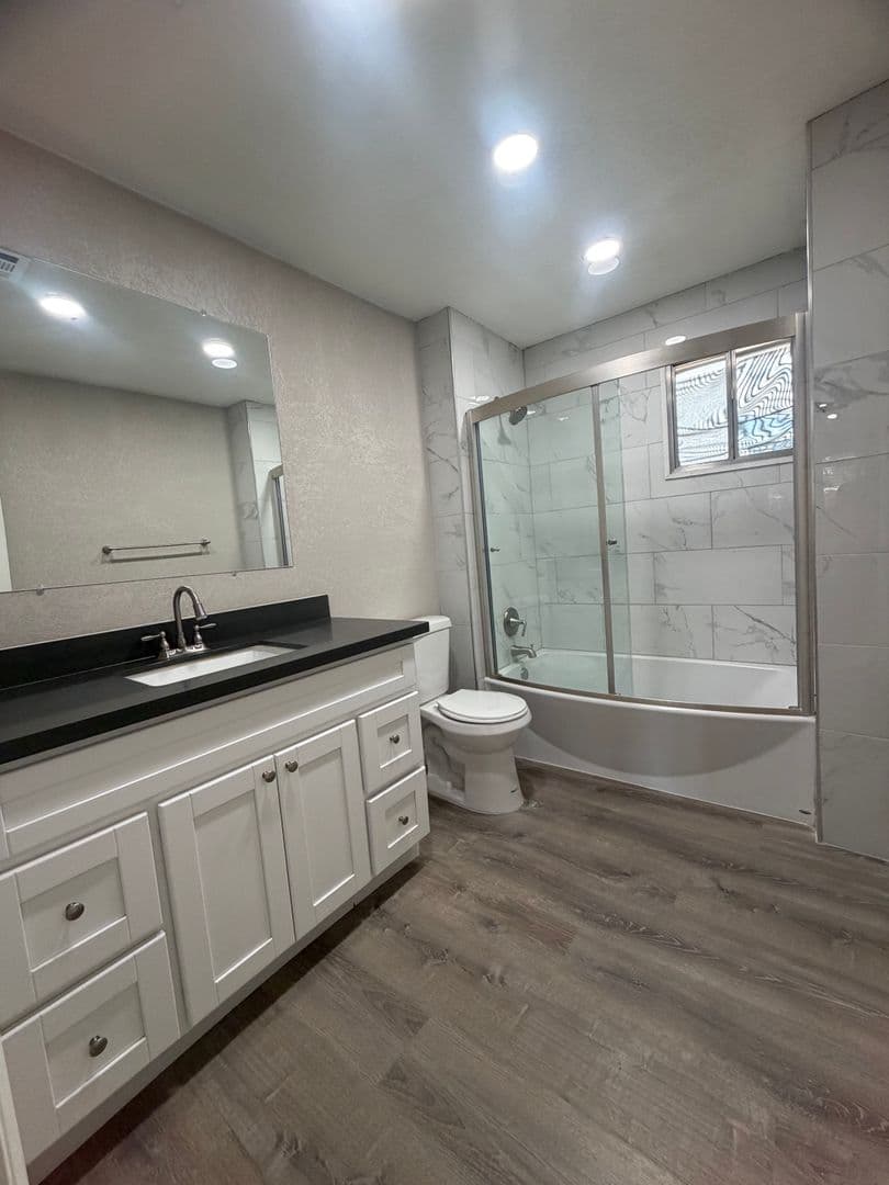 Phoenix Apartment: 4332 North 21st Street