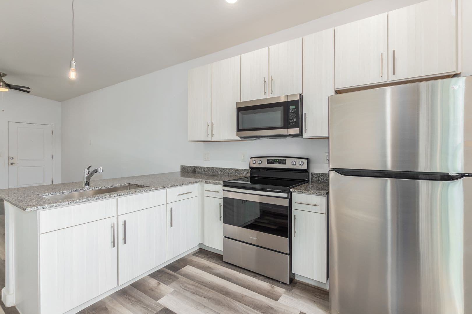 Phoenix Apartment: 4238 N 17th Street