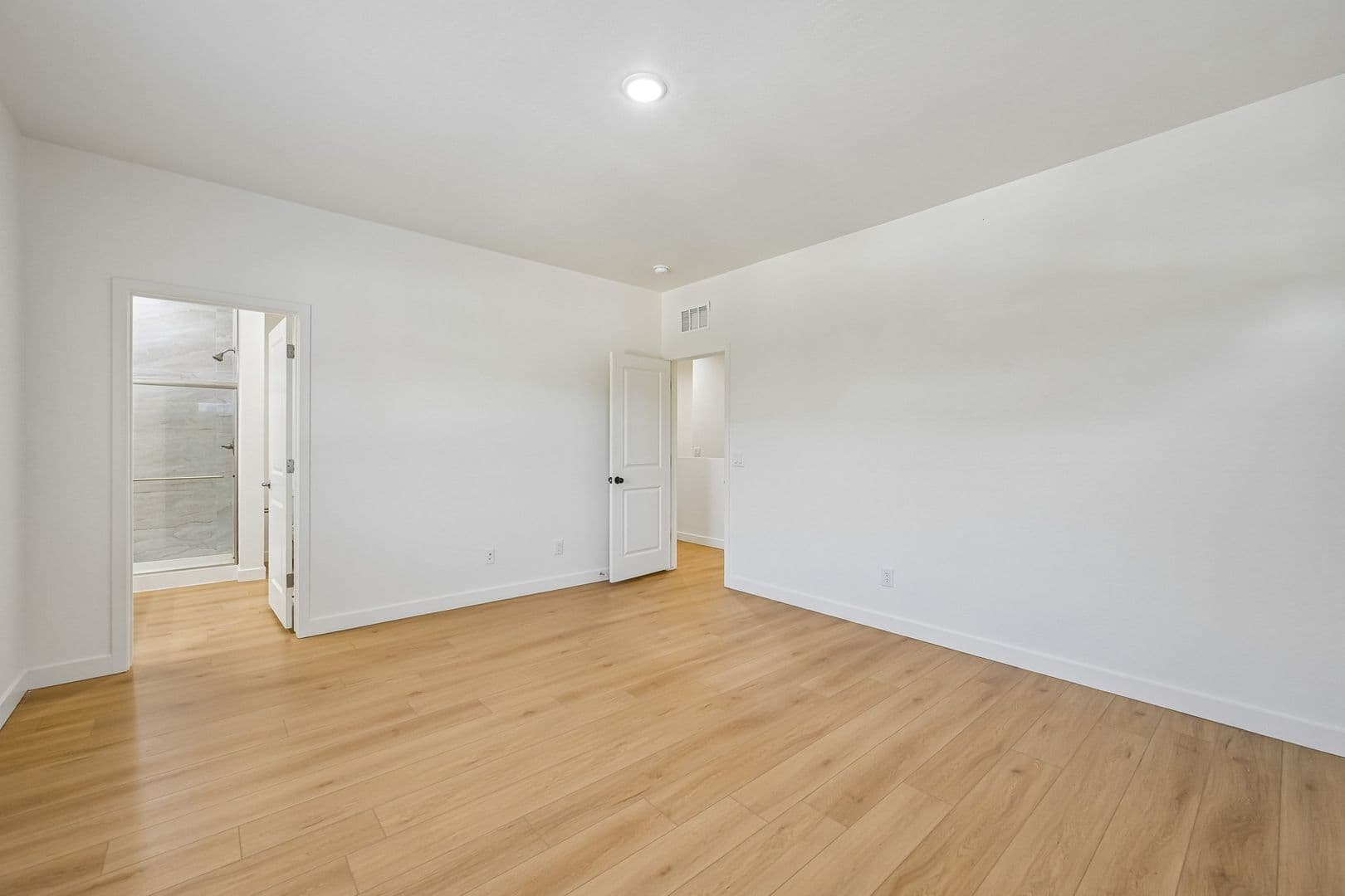 Phoenix Apartment: 828 East Apollo Road
