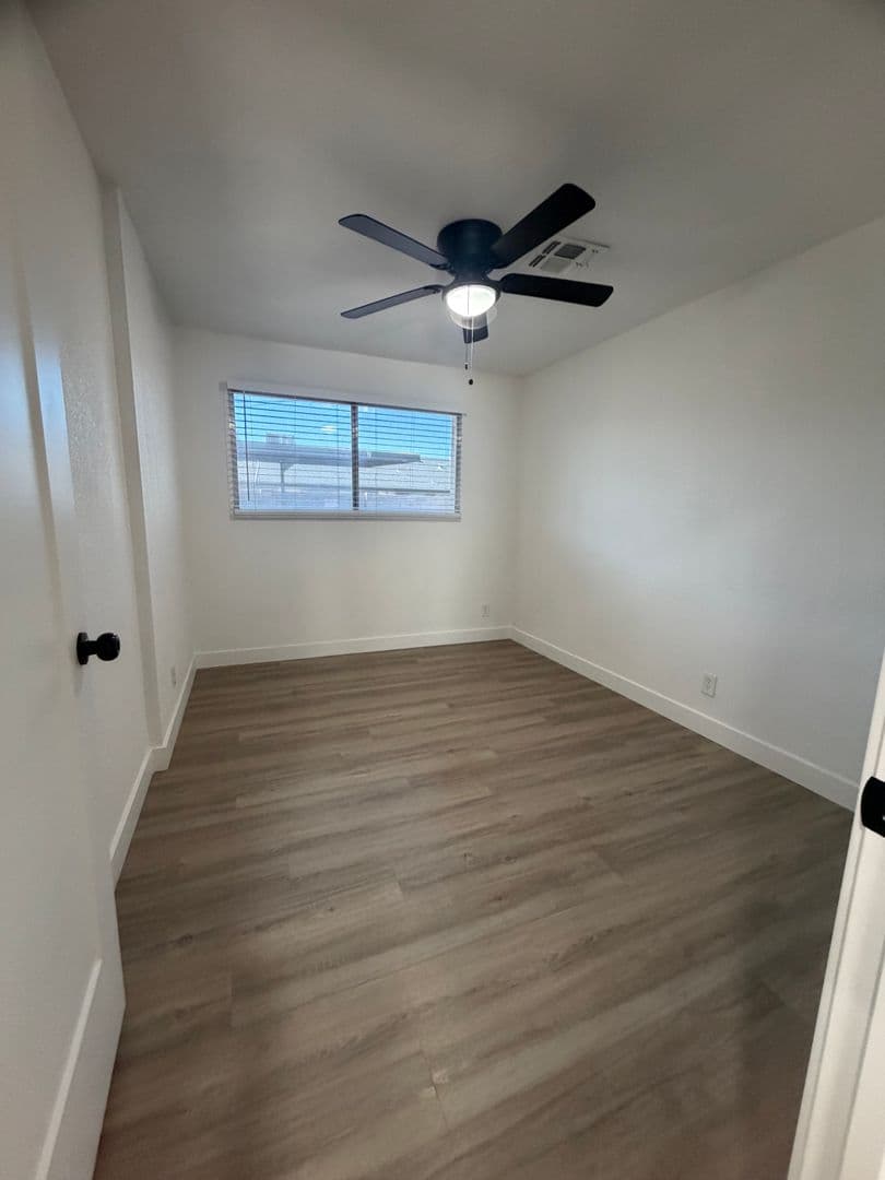 Phoenix Apartment: 4332 North 21st Street