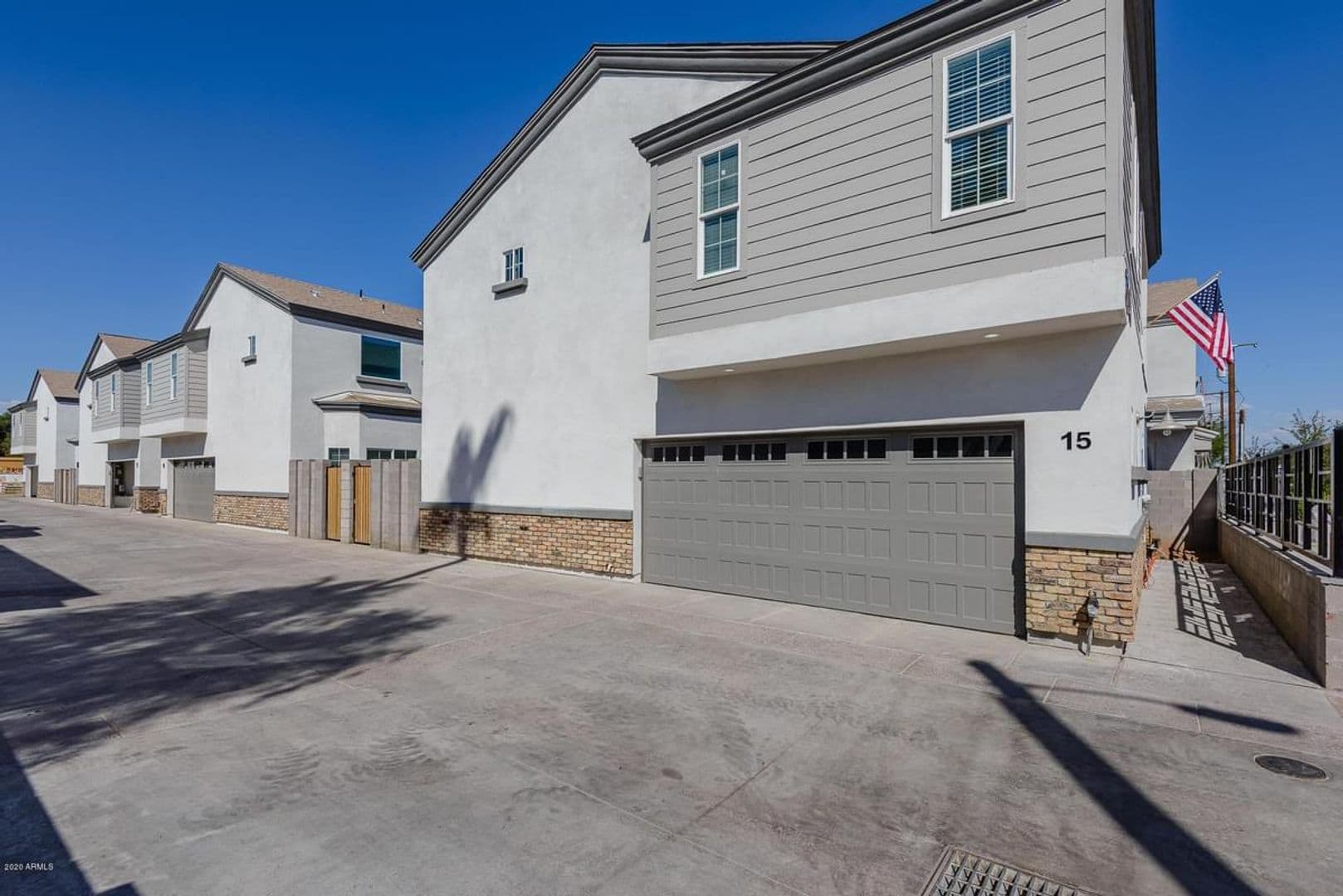 Phoenix Apartment: 3240 E. Pinchot Ave